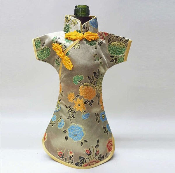 50pcs Christmas Bottle Covers Cheongsam Wine Bags Silk Brocade Wine Bottle Clothes Chinese Style Home Decoration